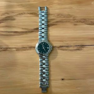 BULOVA 96B05 MENS QUARTS WATCH